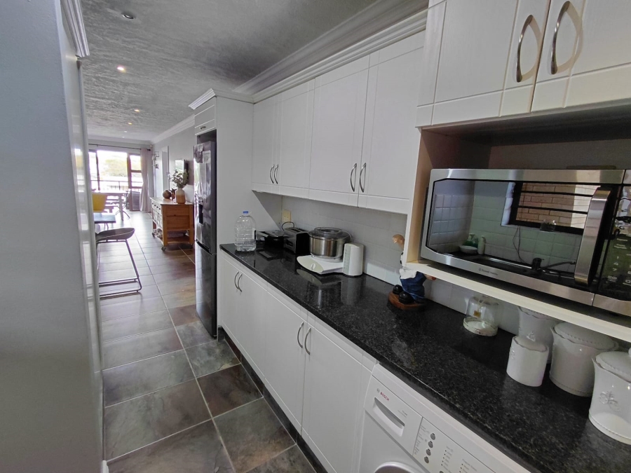 3 Bedroom Property for Sale in Jeffreys Bay Central Eastern Cape